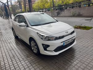 Kia Rio 1.0 TGDI 74kW 100CV MHEV iMT GT Line  - Foto 3