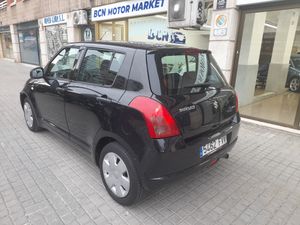 Suzuki Swift SUZUKI Swift 1.3 GL MTA 5p  - Foto 3