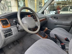 Suzuki Grand Vitara 2.0 HDi ABS  - Foto 11