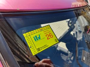 Suzuki Swift 1.3 GL 5p  - Foto 17