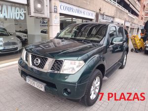 Nissan Qashqai NISSAN Pathfinder 2.5 dCi 171CV CHROME 7 plazas  - Foto 2