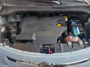 Fiat 500L 1.6 16v Multijet II 120CV SS Lounge  - Foto 18