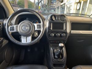 Jeep Compass 2.2 CRD North 4x2 136 CV  - Foto 10