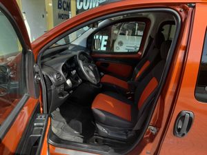 Fiat Qubo Dynamic 1.3 Multijet 95 CV 5 Plazas  - Foto 9