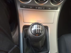 Mazda 3 2.2 CRTD 150cv Luxury  - Foto 17