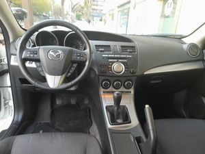 Mazda 3 2.2 CRTD 150cv Luxury  - Foto 13
