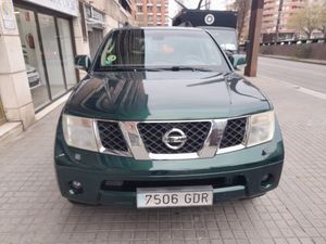 Nissan Pathfinder 2.5 dCi 171CV CHROME 7 plazas  - Foto 3