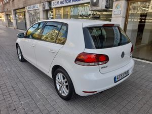 Volkswagen Golf 1.6 TDI 105cv BlueMotion  - Foto 7