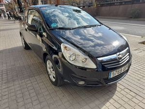 Opel Corsa CMon 1.4  - Foto 4