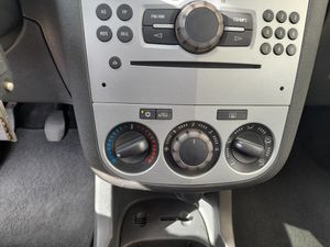 Opel Corsa CMon 1.4  - Foto 15
