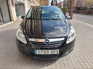Opel Corsa CMon 1.4  - Foto 3