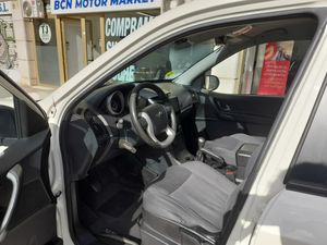 Mahindra XUV 500 FWD 4X2 W6 7 plazas  - Foto 9