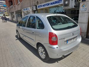 Citroën Xsara Picasso 1.6i 16v Exclusive  - Foto 8