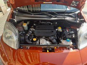 Fiat Qubo Dynanmic 1.3 Multijet 95cv 5 Plazas  - Foto 19