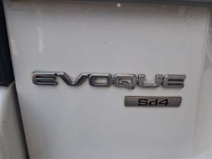 Land-Rover Range Rover Evoque 2.0L SD4 177kW 240CV 4X4 SE Auto  - Foto 22