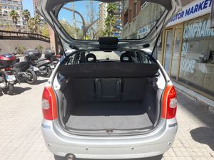 Citroën Xsara Picasso 1.6 Exclusive  - Foto 12