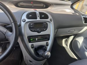 Citroën Xsara Picasso 1.6 Exclusive  - Foto 18