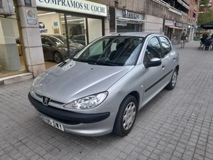 Peugeot 206 1.4 HDI XS · Diésel  - Foto 2