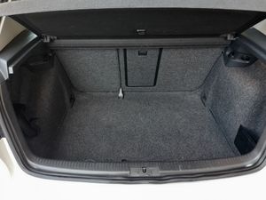 Volkswagen Golf Golf 1.6 TDI 105cv BlueMotion  - Foto 12