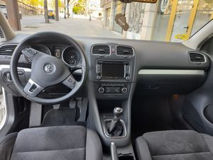 Volkswagen Golf Golf 1.6 TDI 105cv BlueMotion  - Foto 13