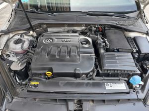 Volkswagen Golf Advance 1.6 TDI 110CV BMT  - Foto 19