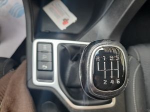 Kia Sportage 1.6 MHEV Business 100kW 136CV 4x4  - Foto 18