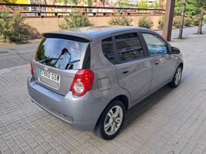 Chevrolet Aveo 1.4 16v LT  - Foto 4