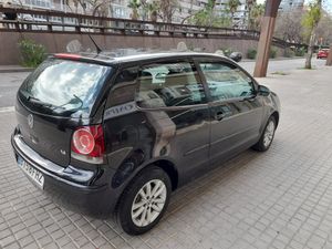 Volkswagen Polo 1.4 Advance 80cv  - Foto 5