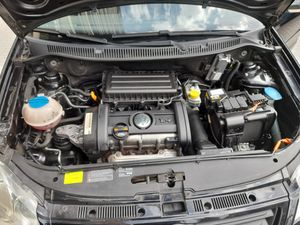 Volkswagen Polo 1.4 Advance 80cv  - Foto 15