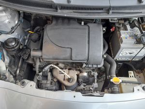 Toyota Yaris 1.0 VVTI Active  - Foto 18