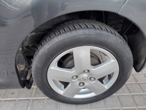 Toyota Aygo 1.0 VVTi  - Foto 9