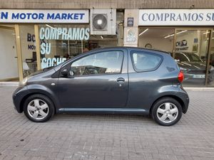 Toyota Aygo 1.0 VVTi  - Foto 8