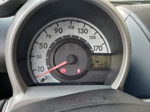 Toyota Aygo 1.0 VVTi  - Foto 14