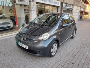 Toyota Aygo 1.0 VVTi  - Foto 2