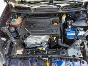 Lancia Delta 1.6 Multijet DPF 120cv Hard Black  - Foto 20