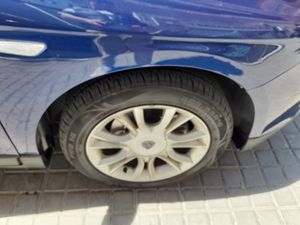 Lancia Delta 1.6 Multijet DPF 120cv Hard Black  - Foto 24