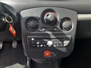 Renault Clio Emotion TCE100 eco2  - Foto 14