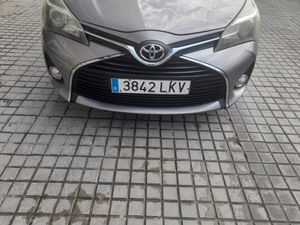 Toyota Yaris 90D ACTIVE  - Foto 3