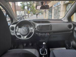 Toyota Yaris 90D ACTIVE  - Foto 10