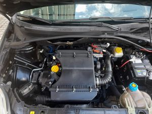 Fiat Punto 1.4 16v Dynamic  - Foto 17