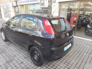 Fiat Punto 1.4 16v Dynamic  - Foto 7