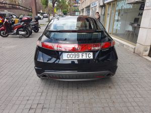 Honda Civic 1.8 iVTEC Executive Piel Nav  - Foto 8