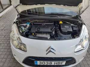 Citroën C3 VTi 95 Exclusive  - Foto 23