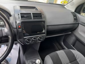 Volkswagen Polo 1.4 TDI Edition 80cv  - Foto 14