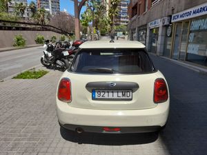 MINI One COOPER D 5 PUERTAS · Diésel · 2021  - Foto 8