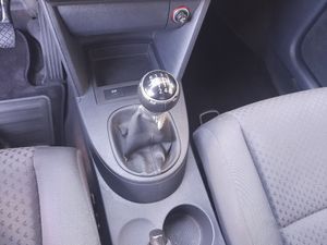 Volkswagen Touran 1.9 TDI ADVANCE  - Foto 15