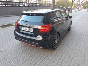 Mercedes Clase A A 200 d 4MATIC Aut. AMG Line  - Foto 3