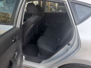 Hyundai i30 1.4 GL FDU Classic  - Foto 11