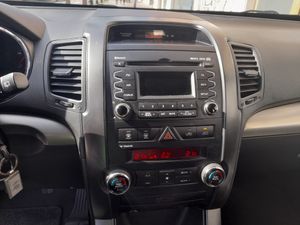 Kia Sorento 2.0 CRDi 150cv Concept 4X2  - Foto 12