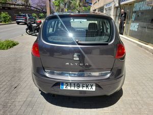 Seat Altea 1.6 102CV Stylance  - Foto 6